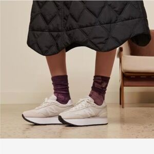 New Balance Women's  platform Tan and White Sneakers